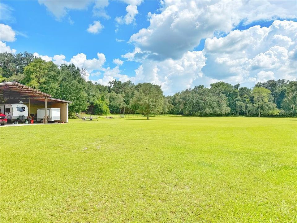 En Venta: $749,900 (3 camas, 2 baños, 2740 Pies cuadrados)