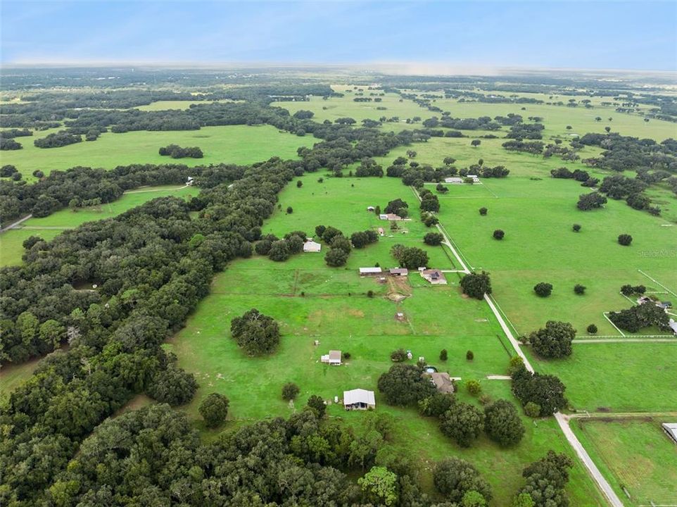 En Venta: $749,900 (3 camas, 2 baños, 2740 Pies cuadrados)