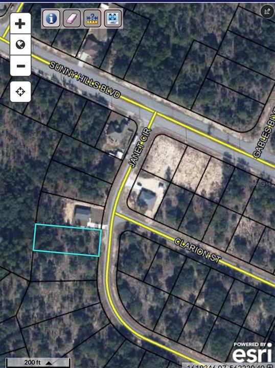 На продажу: $16,000 (0.37 acres)
