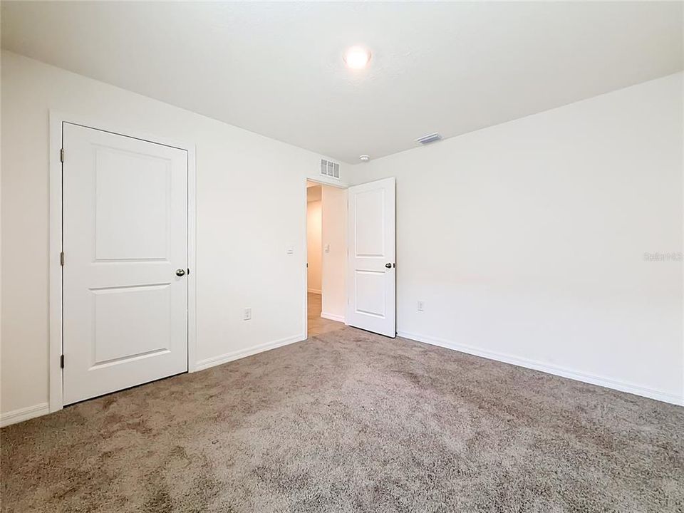 В аренду: $1,800 (3 спален, 2 ванн, 1672 Квадратных фут)