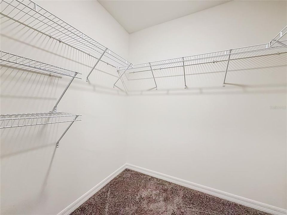 В аренду: $1,800 (3 спален, 2 ванн, 1672 Квадратных фут)