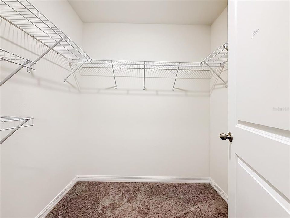 В аренду: $1,800 (3 спален, 2 ванн, 1672 Квадратных фут)