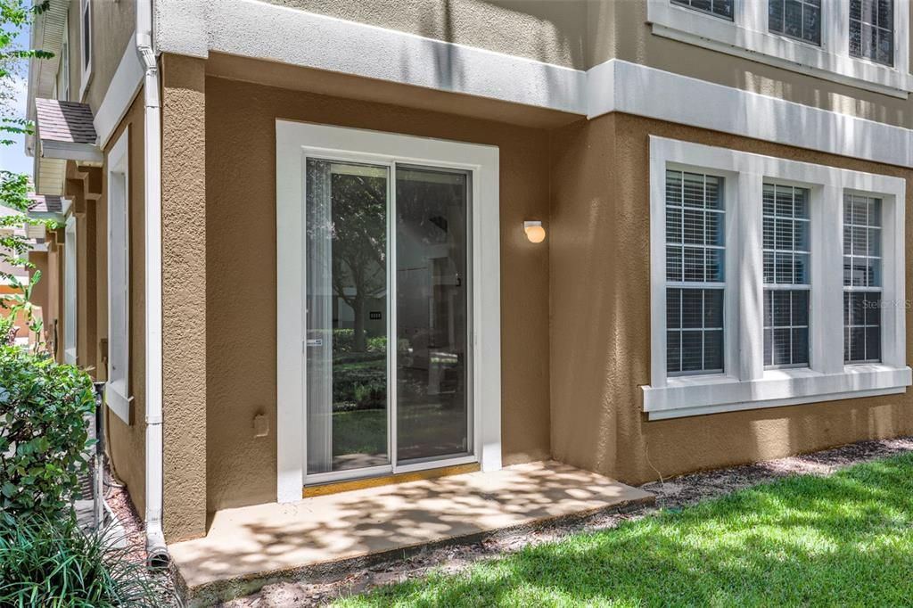 For Rent: $2,300 (3 beds, 2 baths, 1595 Square Feet)
