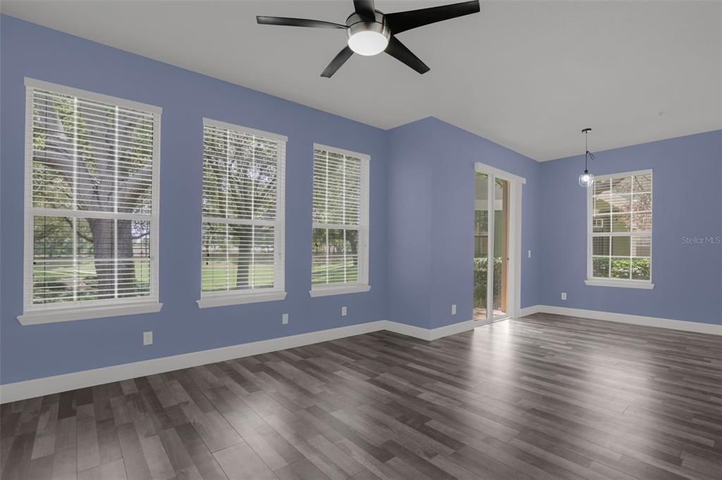 For Rent: $2,300 (3 beds, 2 baths, 1595 Square Feet)