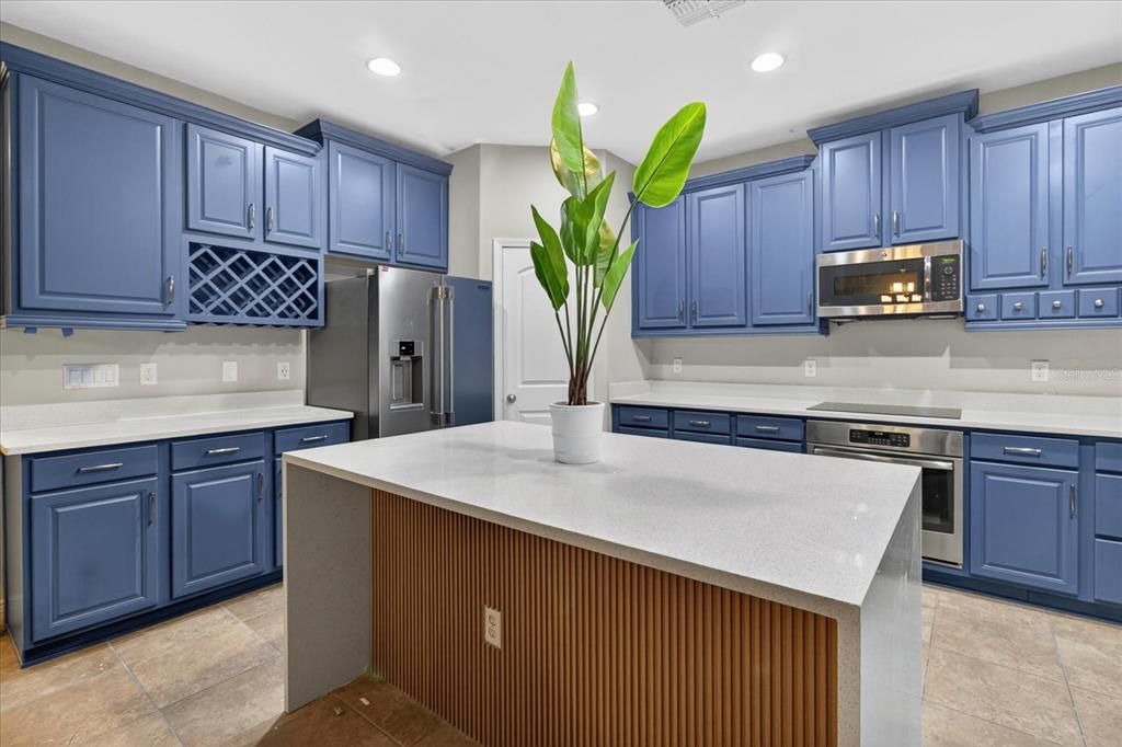 В аренду: $3,950 (5 спален, 3 ванн, 3440 Квадратных фут)