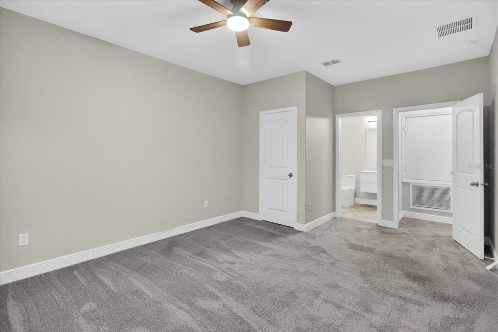 В аренду: $3,950 (5 спален, 3 ванн, 3440 Квадратных фут)