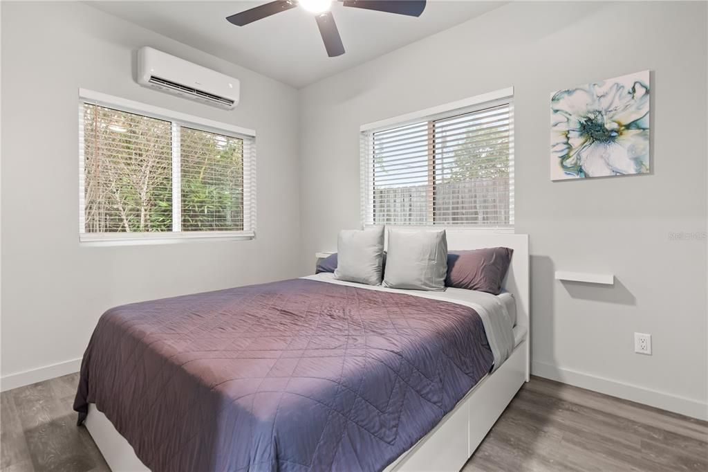 Activo con contrato: $579,000 (4 camas, 3 baños, 1712 Pies cuadrados)