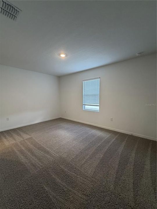 В аренду: $2,200 (3 спален, 2 ванн, 1673 Квадратных фут)