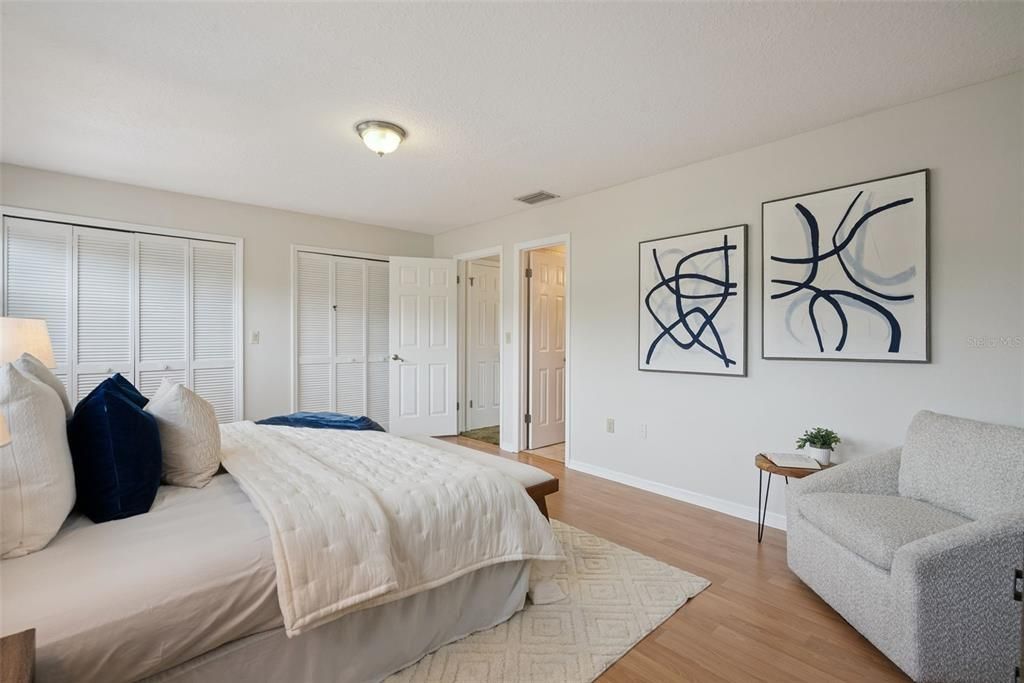 For Sale: $249,000 (2 beds, 3 baths, 1328 Square Feet)