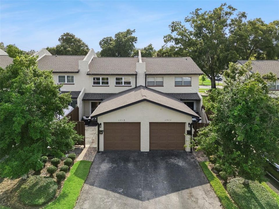 For Sale: $249,000 (2 beds, 3 baths, 1328 Square Feet)