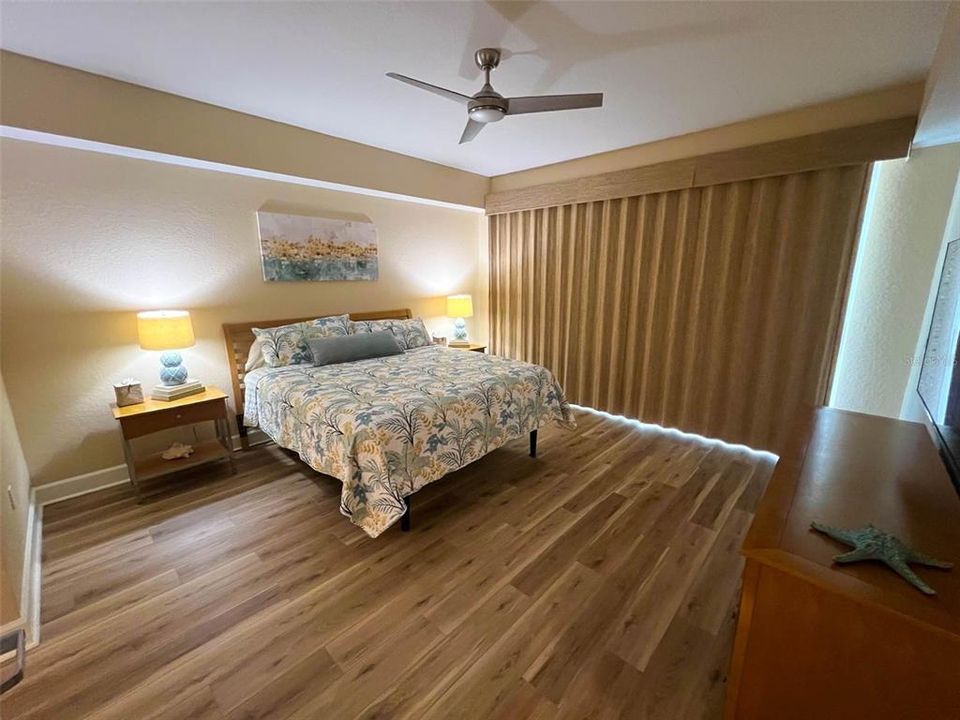 En Venta: $933,888 (3 camas, 2 baños, 1560 Pies cuadrados)