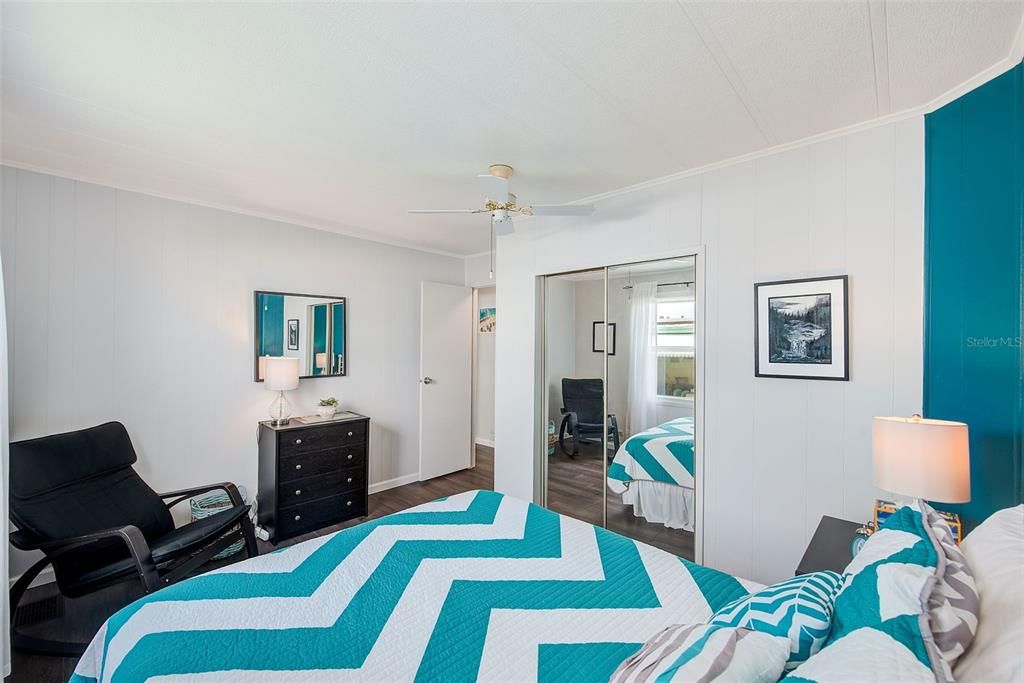 For Sale: $212,000 (2 beds, 2 baths, 1152 Square Feet)