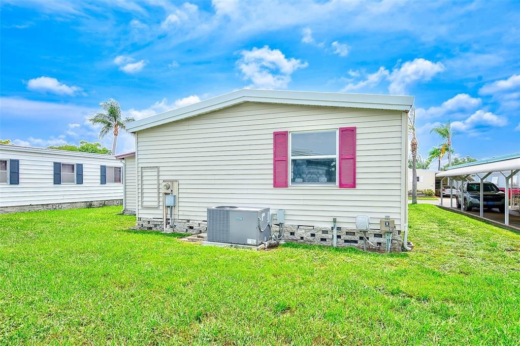 For Sale: $212,000 (2 beds, 2 baths, 1152 Square Feet)