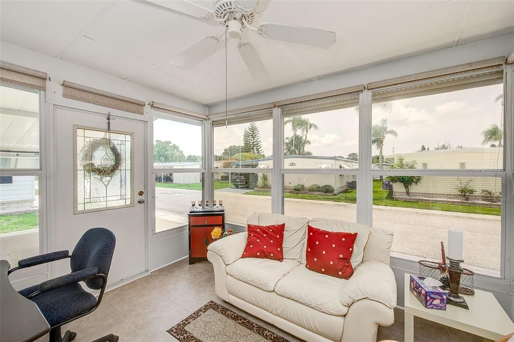 For Sale: $212,000 (2 beds, 2 baths, 1152 Square Feet)