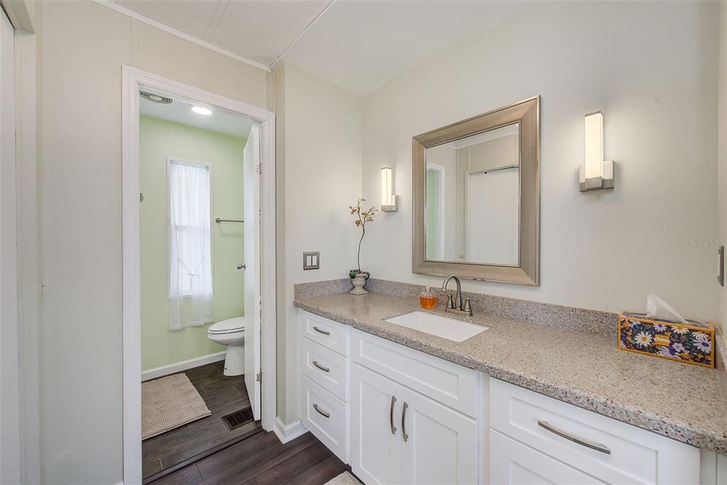 For Sale: $212,000 (2 beds, 2 baths, 1152 Square Feet)