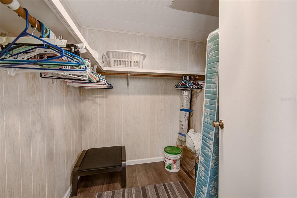 For Sale: $212,000 (2 beds, 2 baths, 1152 Square Feet)