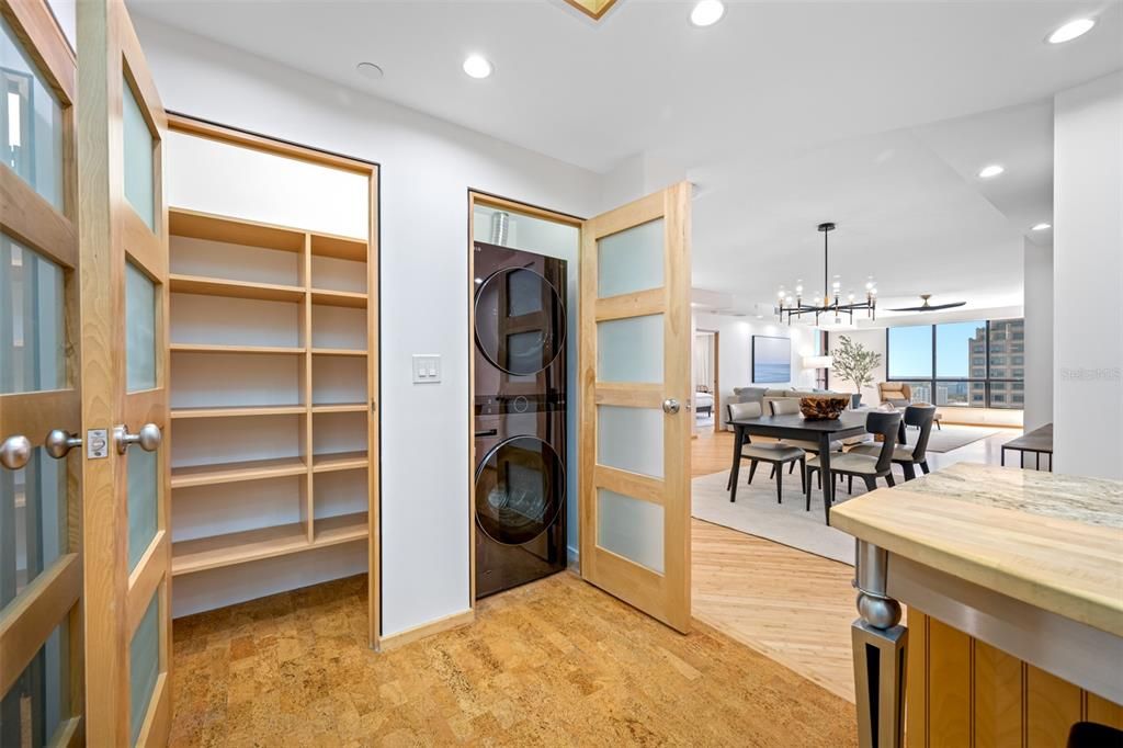 Active With Contract: $4,650 (3 beds, 2 baths, 1945 Square Feet)