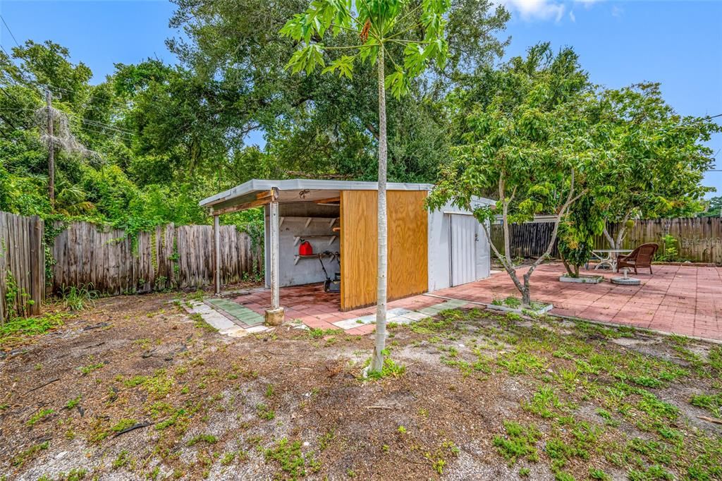 На продажу: $349,900 (3 спален, 2 ванн, 1248 Квадратных фут)