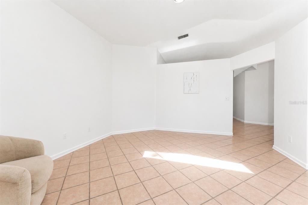 В аренду: $3,000 (3 спален, 2 ванн, 1659 Квадратных фут)