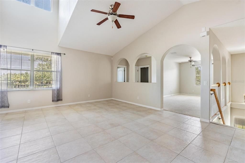 For Rent: $2,400 (2 beds, 2 baths, 1738 Square Feet)
