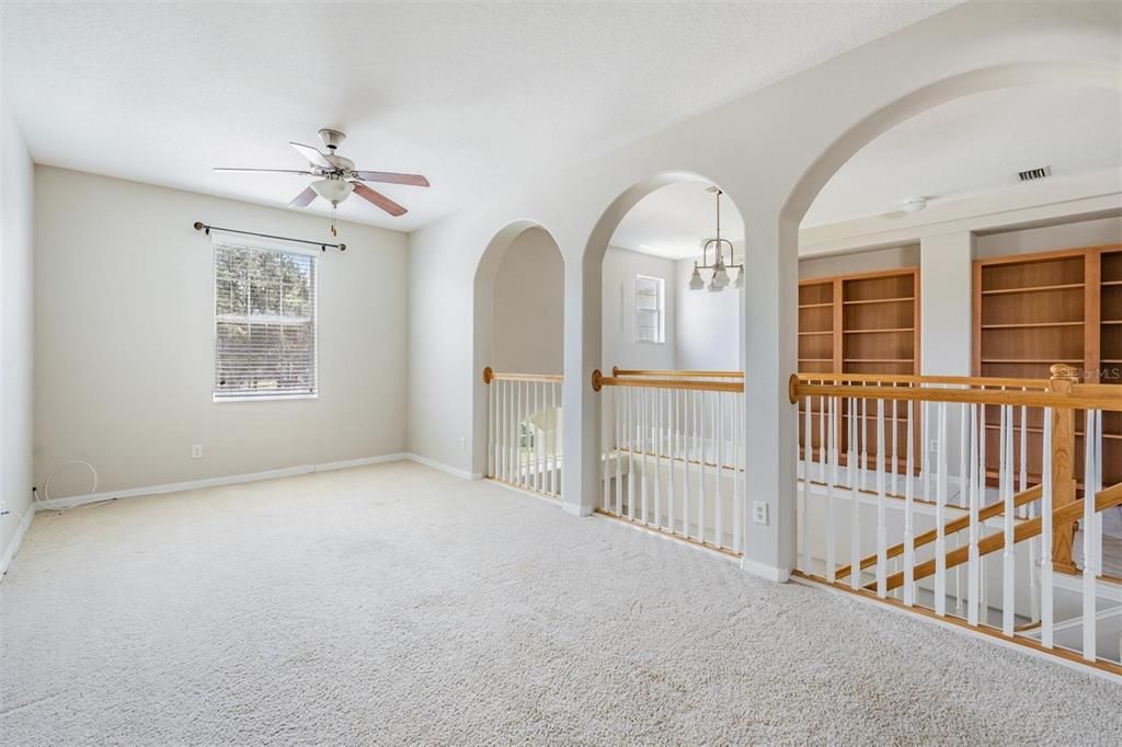 For Rent: $2,400 (2 beds, 2 baths, 1738 Square Feet)