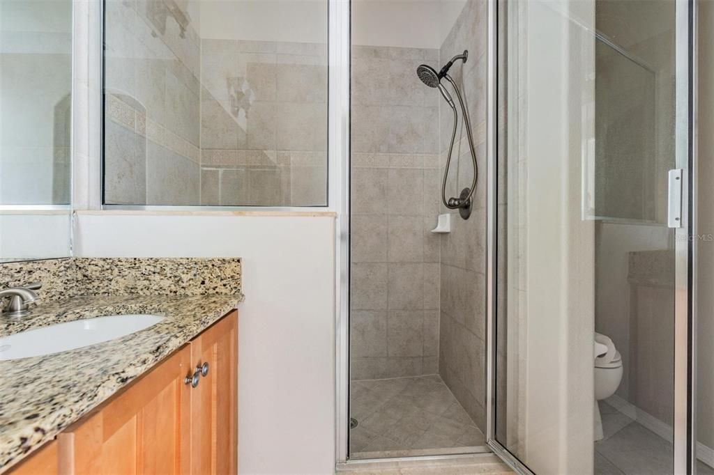 For Rent: $2,400 (2 beds, 2 baths, 1738 Square Feet)