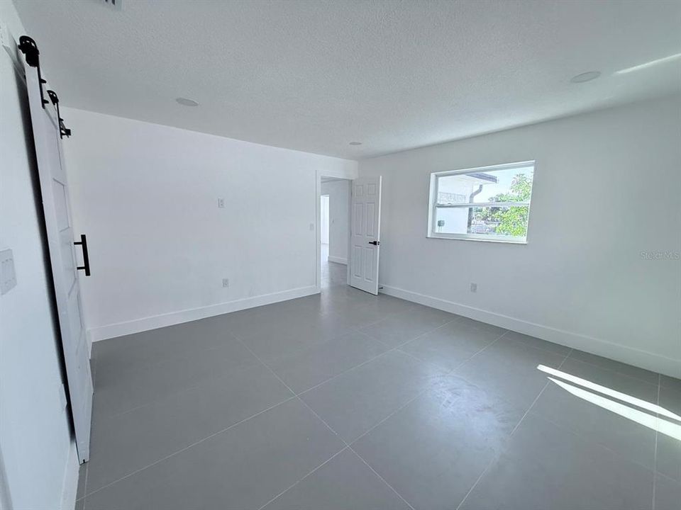 For Rent: $6,250 (3 beds, 2 baths, 1889 Square Feet)