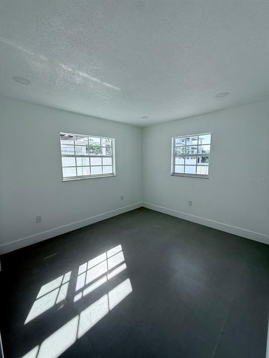For Rent: $6,250 (3 beds, 2 baths, 1889 Square Feet)