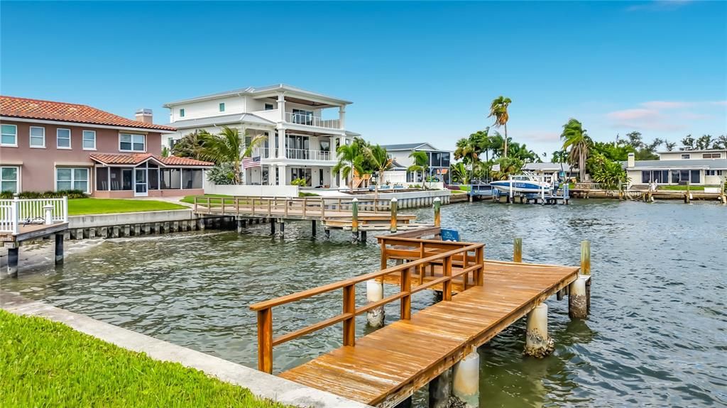 For Rent: $5,500 (3 beds, 2 baths, 1889 Square Feet)