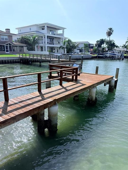 For Rent: $6,250 (3 beds, 2 baths, 1889 Square Feet)