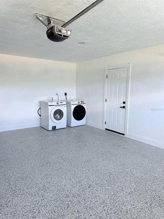 For Rent: $6,250 (3 beds, 2 baths, 1889 Square Feet)