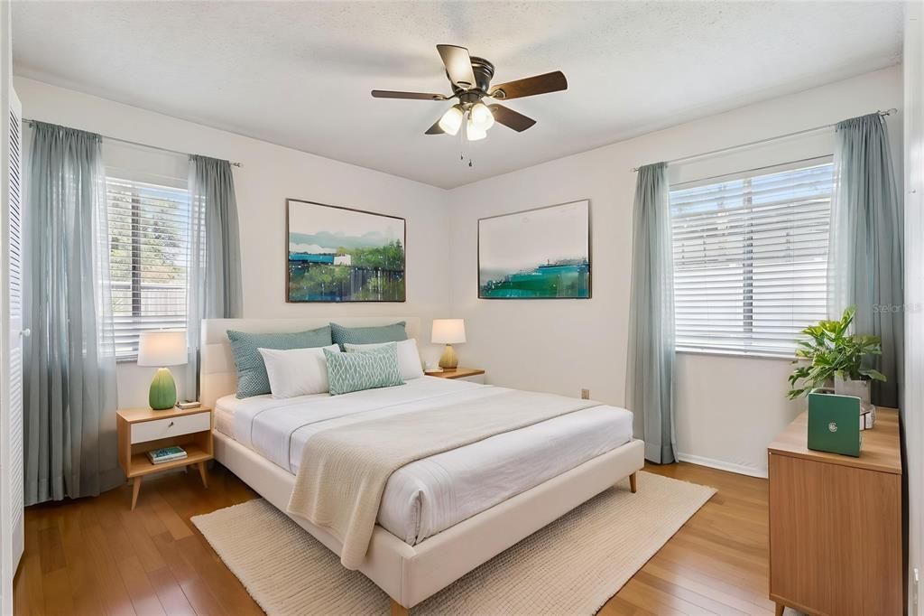En Venta: $425,000 (4 camas, 2 baños, 2276 Pies cuadrados)