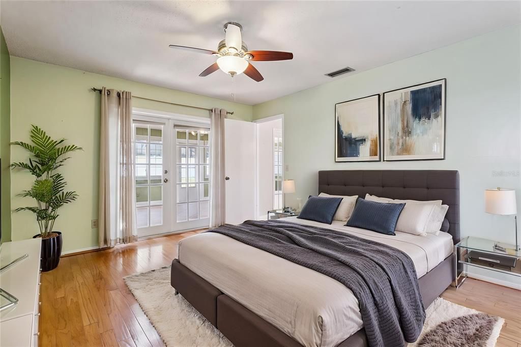En Venta: $425,000 (4 camas, 2 baños, 2276 Pies cuadrados)