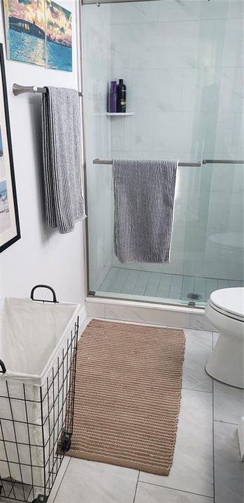 For Rent: $3,400 (2 beds, 2 baths, 1025 Square Feet)