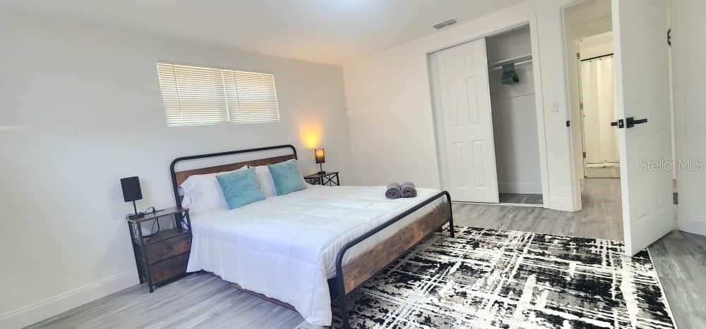 For Rent: $2,200 (3 beds, 2 baths, 1354 Square Feet)