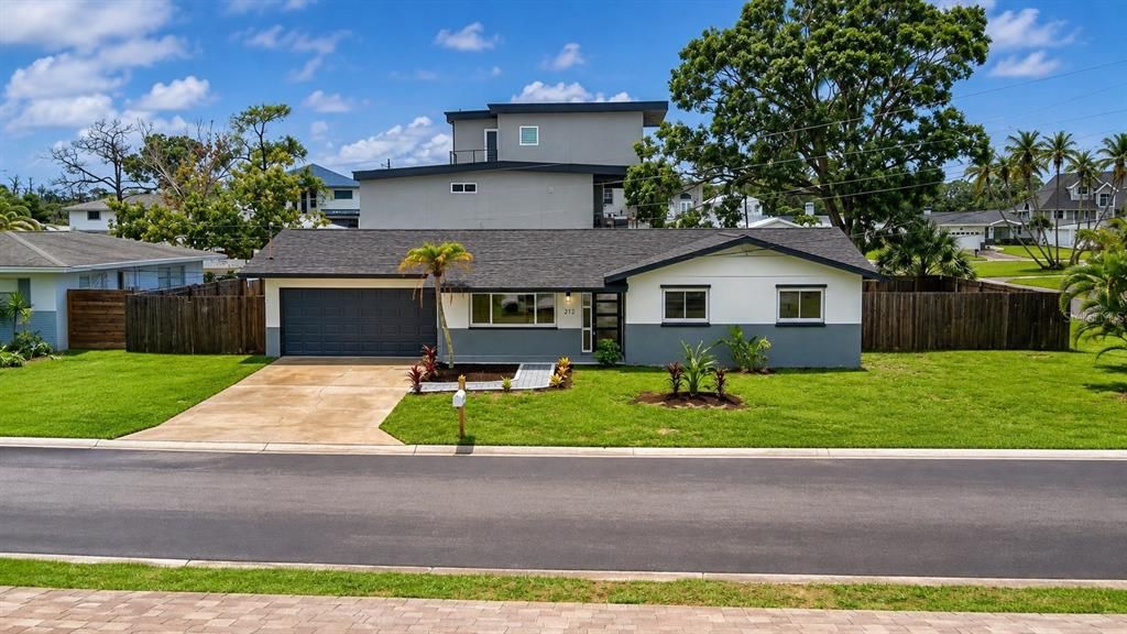На продажу: $580,000 (3 спален, 2 ванн, 1708 Квадратных фут)