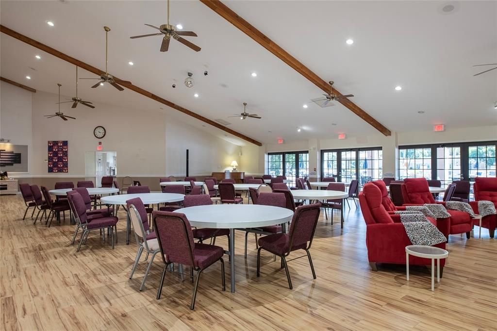 For Sale: $274,900 (2 beds, 2 baths, 1485 Square Feet)