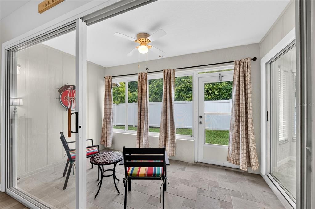For Sale: $274,900 (2 beds, 2 baths, 1485 Square Feet)