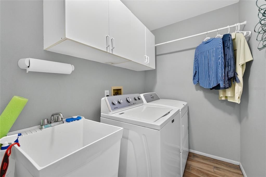 For Sale: $274,900 (2 beds, 2 baths, 1485 Square Feet)
