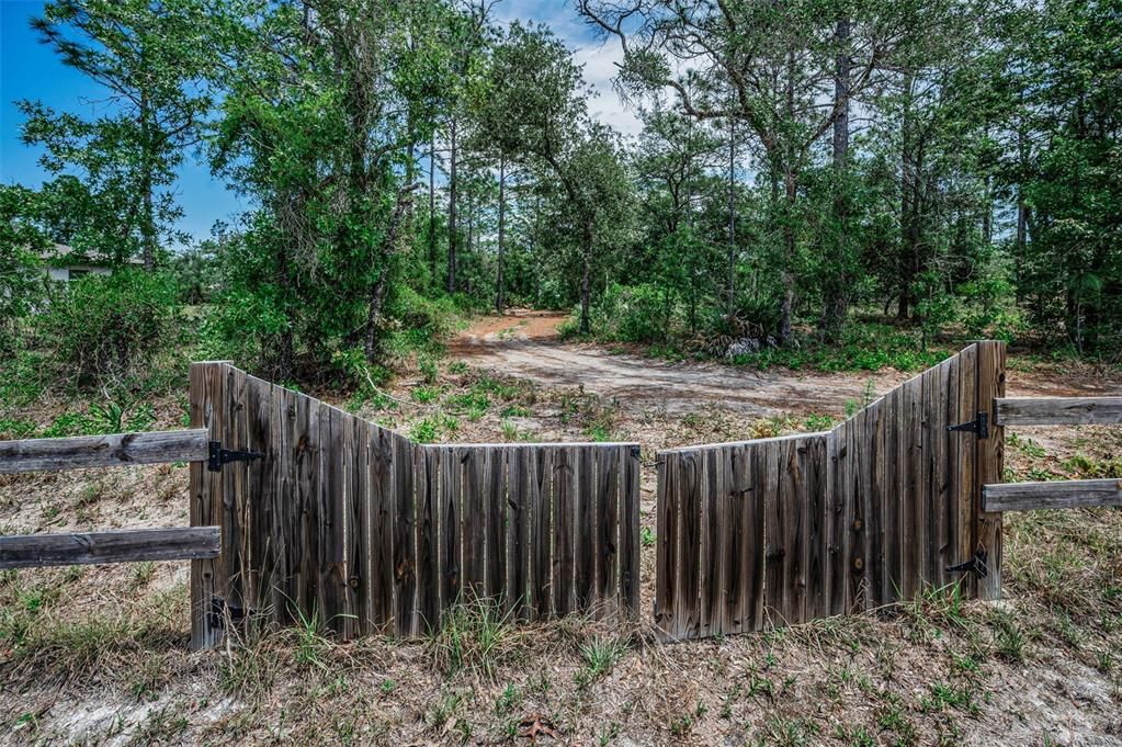 En Venta: $65,000 (0.46 acres)