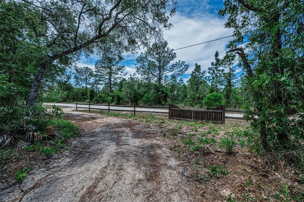 En Venta: $65,000 (0.46 acres)