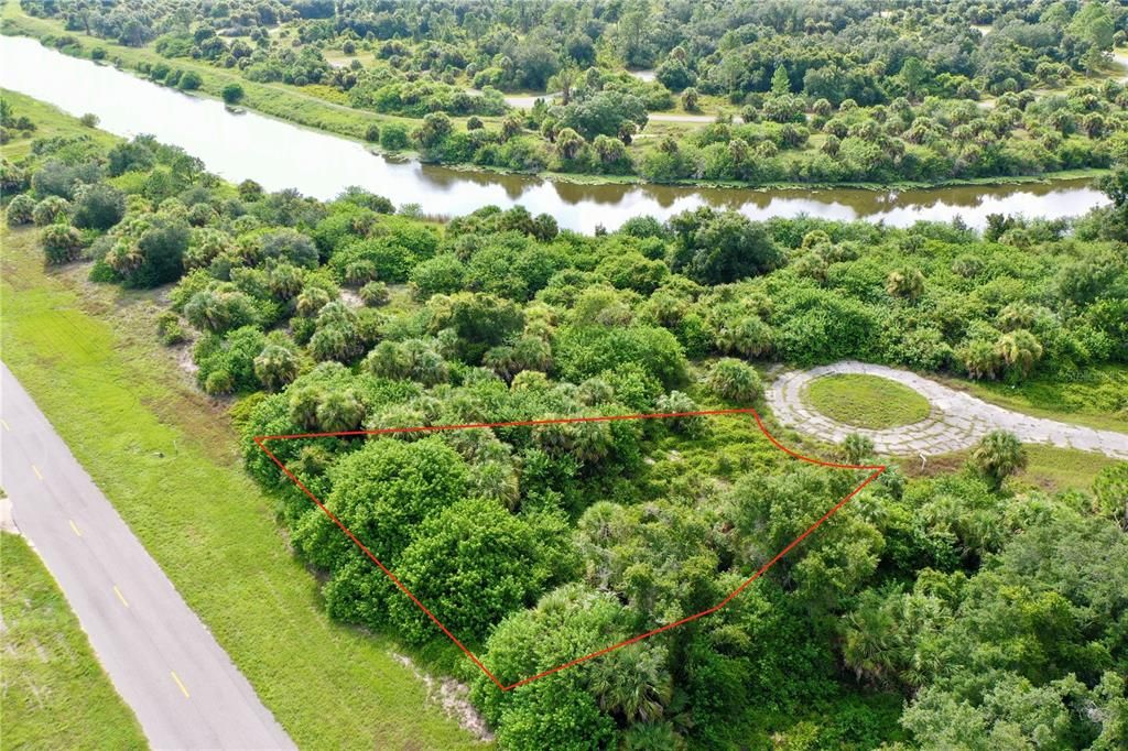 En Venta: $24,000 (0.39 acres)