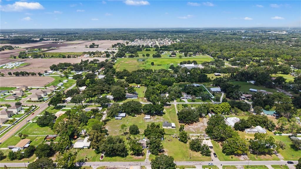 Activo con contrato: $250,000 (3 camas, 2 baños, 1360 Pies cuadrados)