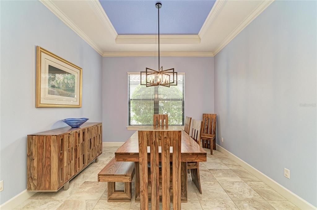 待售: $979,000 (2 贝兹, 2 浴室, 2101 平方英尺)