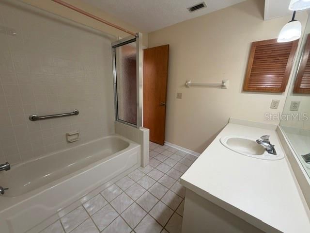 В аренду: $2,600 (3 спален, 2 ванн, 1724 Квадратных фут)
