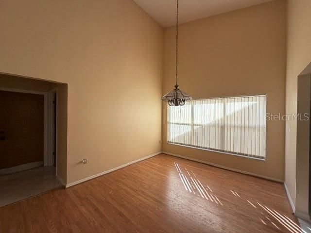 В аренду: $2,600 (3 спален, 2 ванн, 1724 Квадратных фут)