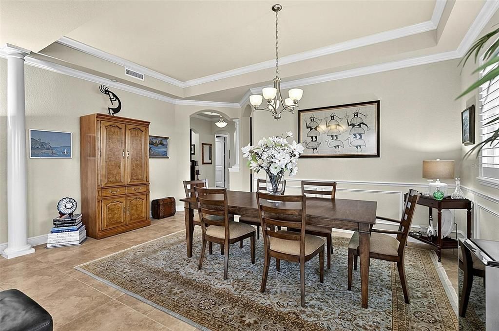 For Sale: $575,000 (3 beds, 2 baths, 2501 Square Feet)