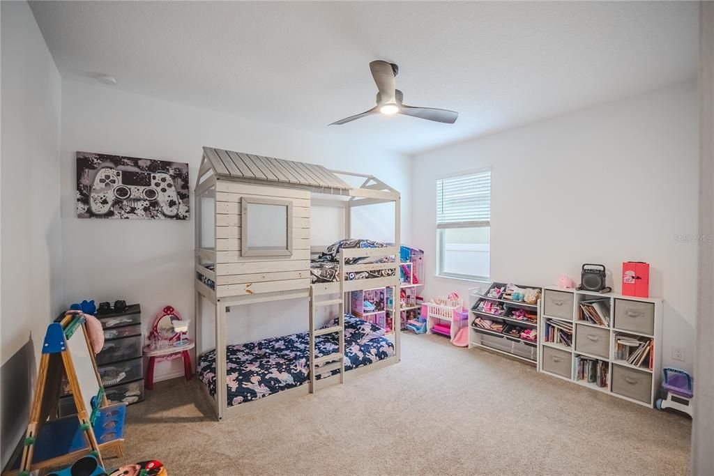 В аренду: $2,800 (4 спален, 3 ванн, 2645 Квадратных фут)