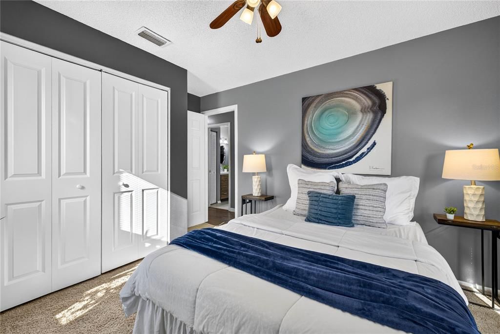 For Sale: $264,900 (2 beds, 1 baths, 797 Square Feet)