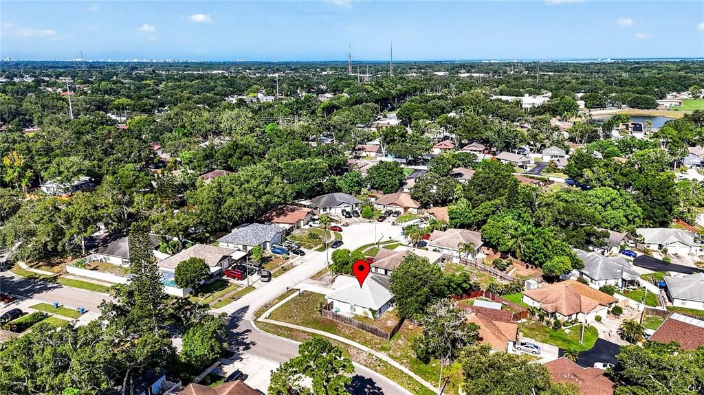 For Sale: $264,900 (2 beds, 1 baths, 797 Square Feet)